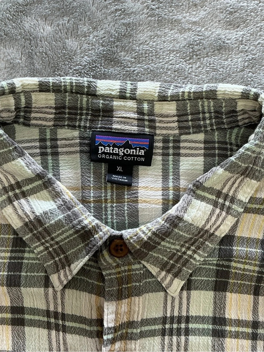 Patagonia A/C Short Sleeve Button Up Men’s XL Organic Cotton Green Plaid 52921